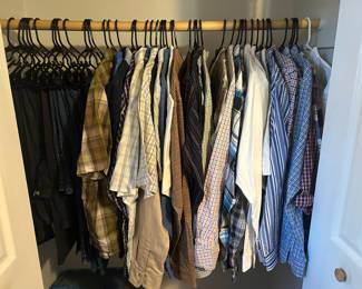 Men’s large and extra large Wrangler, Chaps, Cinch button downs. 1 white Polo