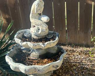 Concrete bird bath