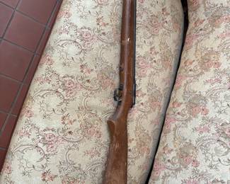 Crosman 140 Air Rifle