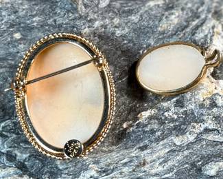 This lot features a pair of antique gold cameos. One is marked 12K gold-fill and the smaller one does not have any visible markings. Total approx. weight for both cameos is 7.00 grams.