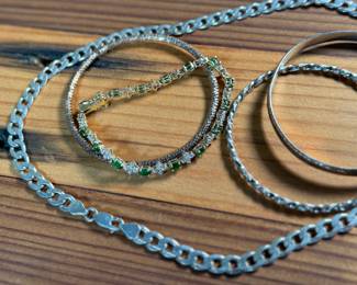 This lot features a wonderful collection of sterling silver jewelry with a total approx. weight of 71.68 grams.