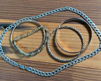 This lot features a wonderful collection of sterling silver jewelry with a total approx. weight of 71.68 grams.