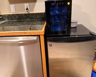 Wine refrigerator and counter height refrigerator