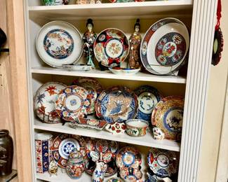 ANTIQUE AND VINTAGE IMARI!