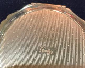 Wedgewood Pink Jasperware Compact by Stratton. Collectible featuring bas-relief design known as "Dancing Hours" or "Muses" England