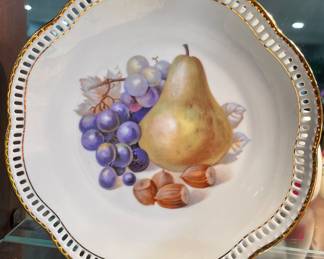 Schumann Arzberg Decorative Plate. Made in Bavaria, Germany, Porcelain, Fruit Motif, Reticulated (pierced) rim and gold edge.