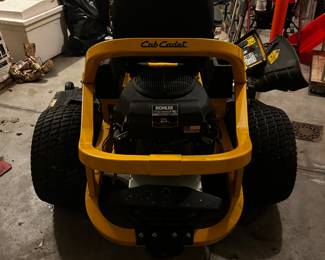 Cub Cadet Ultima Zero Turn Mower LTS2 60”