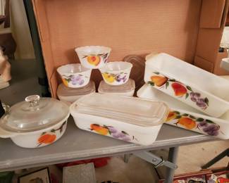 Anchor Hocking pieces