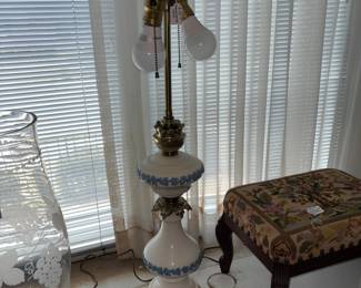 Wedgwood lamp