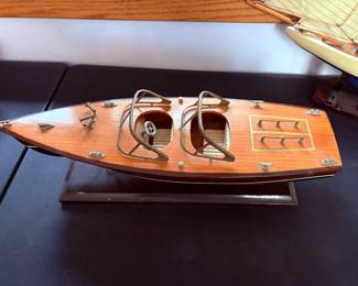 Chris-Craft Speedboat Model 