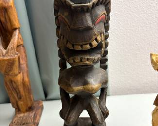 Tiki Statue 