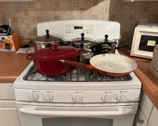 Cast iron enamel Dutch oven  dansk cast iron enamel skillet 