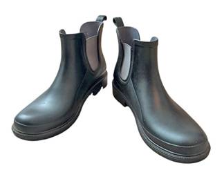 Time Tru Black Boots Size 8