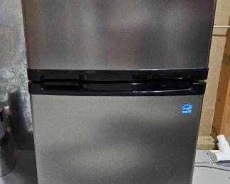 Danby Designer Refrigerator Freezer