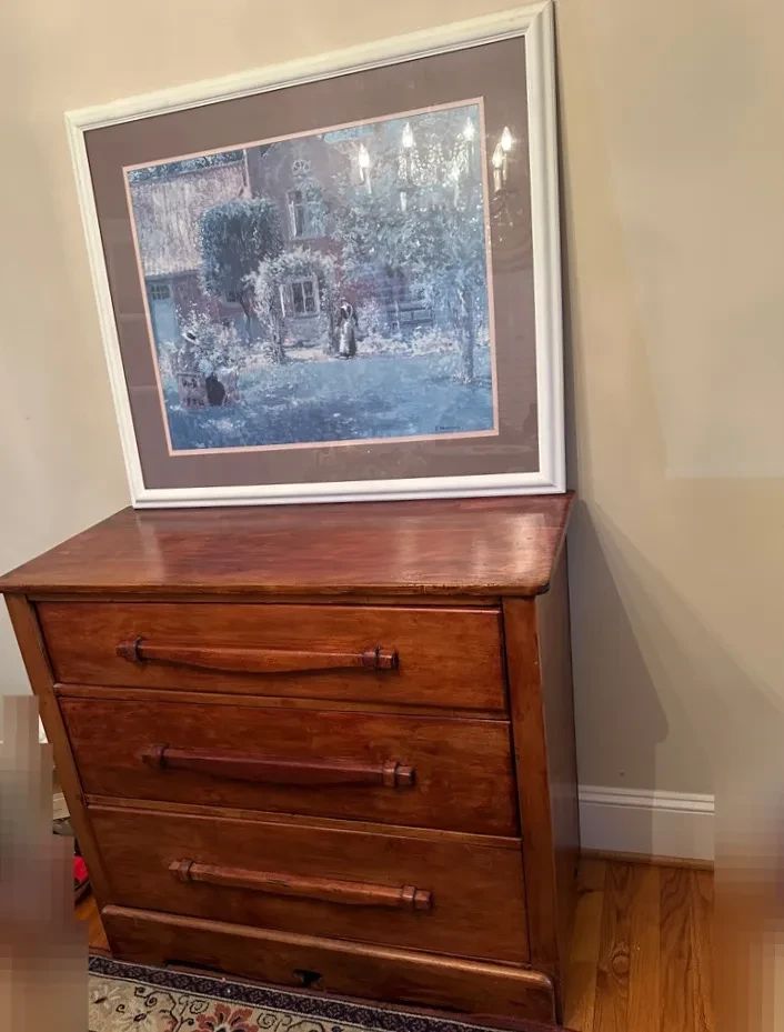 001 Vintage 3 Drawer Chest W Signed Print