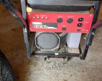 005 Generac 6500 Watt Gas Generator