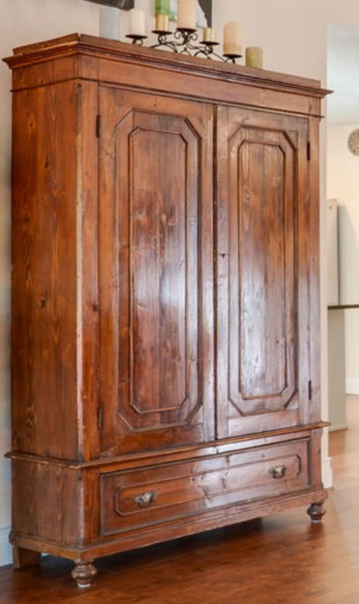 Italian Antique China Cupboard $300
dimensions: 52”W x 79”H x 19”D