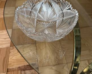Lead crystal bowl