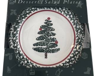 4 NEW Christmas DesertSalad Plates