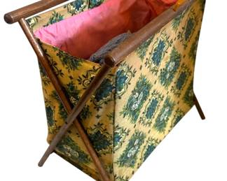 Vintage Collapsible Sewing Basket
