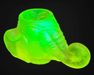 Vaseline Uranium Boyd Glass Elephant Toothpick Holder