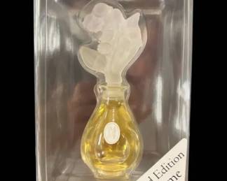 Limited Edition Jessica McClintock Lily Stopper Perfume 