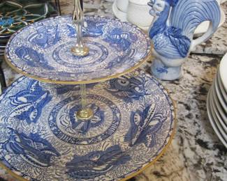 Vintage Mottahedeh Blue Torquay Pattern w/Seaweed, Shells, & Coral with Gold Trim