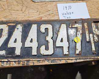 VINTAGE TAG