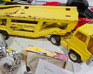 TONKA CAR CARRIER TRUCK VINTAGE