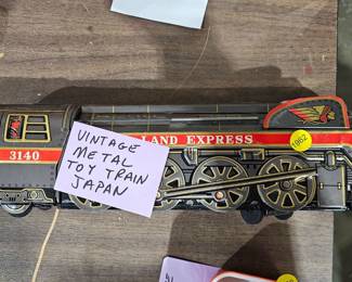 VINTAGE METAL TOY TRAIN JAPAN