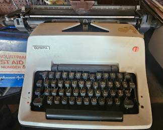 MCM, Antiques, Tools, Seasonal Decs + Heaps More for All