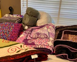 great patterns, bed throws