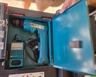 Makita cordless Driver Drill
