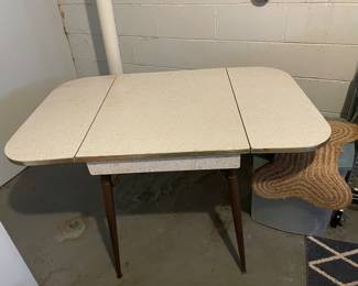 Vintage Formica Table with drop leaf ends
