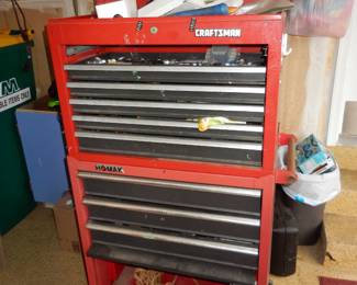 Top drawer is not missing, it has been put back in (was on a table).