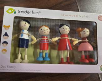Brand new dollhouse dolls by Tender Leaf Toys. 
