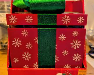 Ice skate music box, plays 11 songs