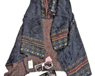 NEW Sunglasses Soft Sweater Vest