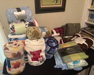 new with tags throw blankets