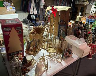 christmas decos nativity decos