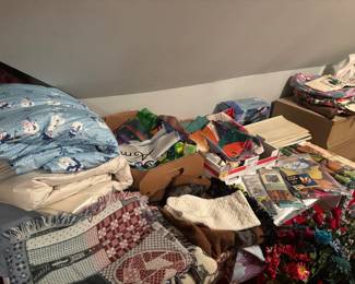 blankets linens outdoor yard flags