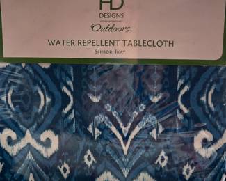 HD Designs Water Repellant Tablecloth