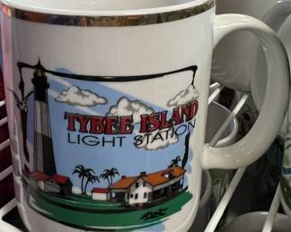 Ways to Upcycle Mugs from around the World...          Teacher Gifts w Pencils,                                                 Someone's Favorite Place w a Plant or Flowers,               A Surprise Family Trip w the Destination on the Mug, Mug w their favorite beverage as a Stocking Stuffer. Mug with a Gift Card to their favorite Coffee Shop, Get Well Gift with Lozenges and Tea..