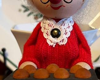 Ljungstroms Tomtar. Swedish Christmas Gnome Mrs. Claus 