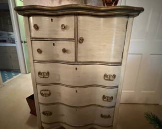 Pre-sale Item - $200 Chest