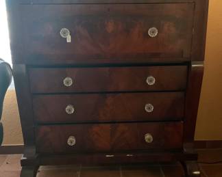 Beautiful dark wood Secretary Desk -45x23x50