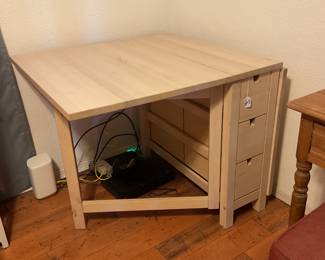 Arts & Crafts table- folds down-59x32x29