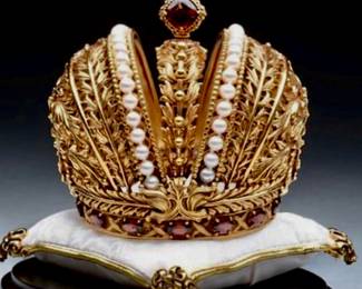 Sterling Silver Jeweled Faberge Imperial Crown Egg…heavy gilt sterling with two removable 14k gold pearl bracelets and gorgeous garnets! FRANKLIN MINT
