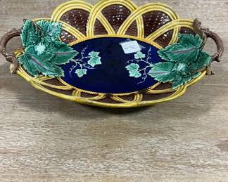 Wedgwood Majolica Basketweave & Grape Bread Tray