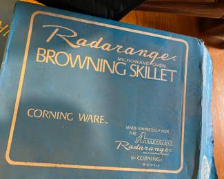 Vintage Radarange Browning Skillet by Corning Ware, Box
